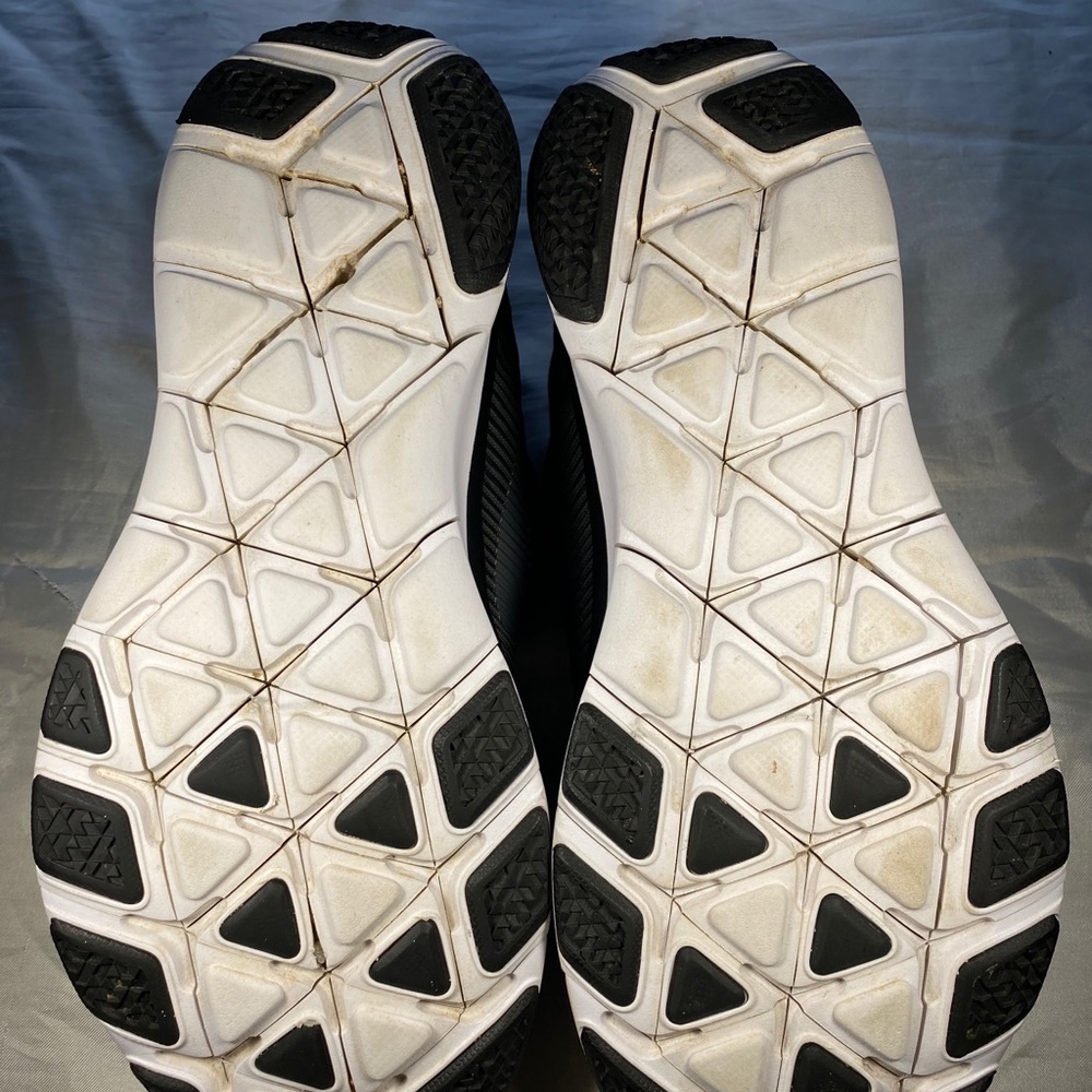 Nike Training Versatility Training Shoes Mans Sz14 - image 7